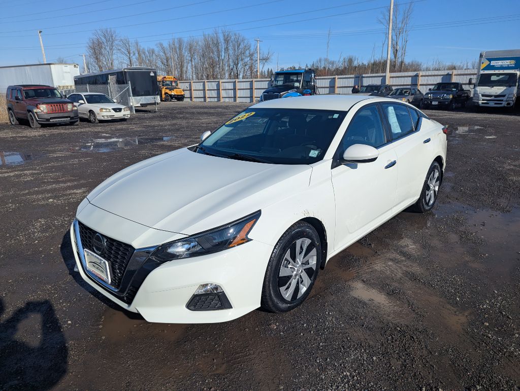 2022 Nissan Altima S