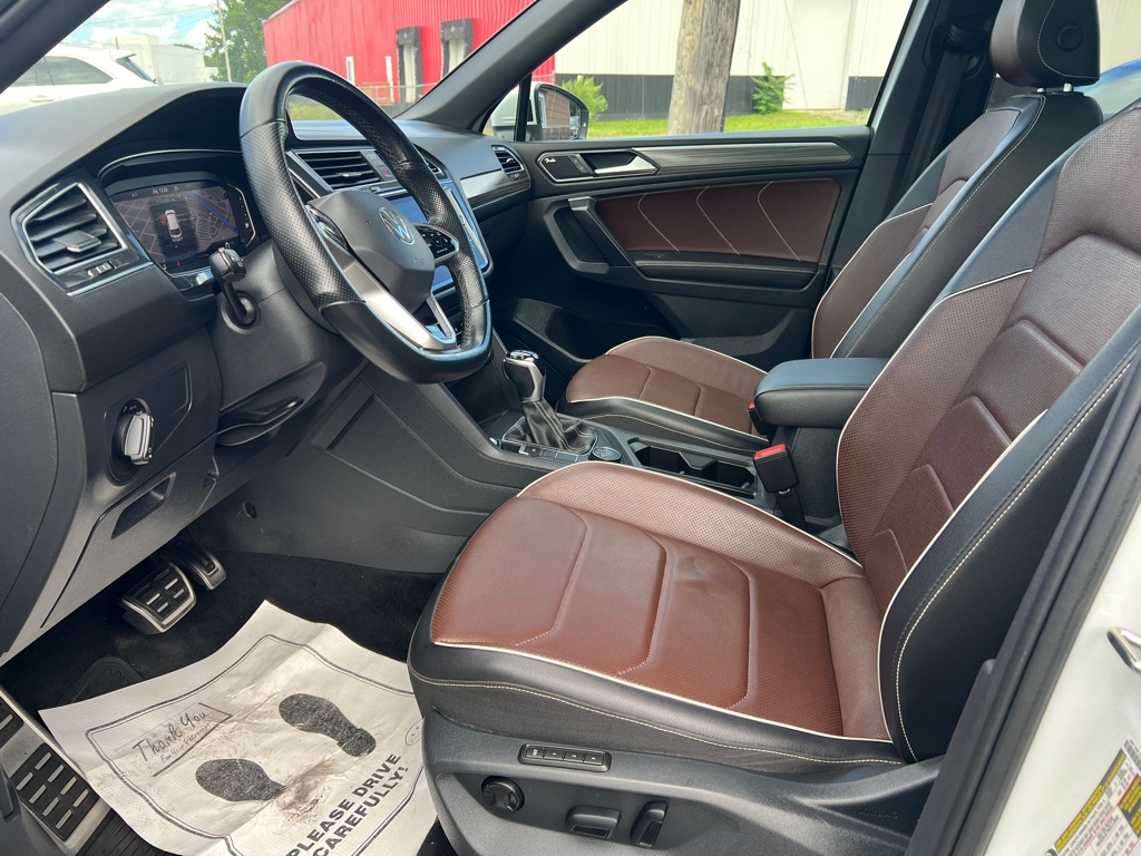 2022 Volkswagen Tiguan SEL R-LINE - Photo 5