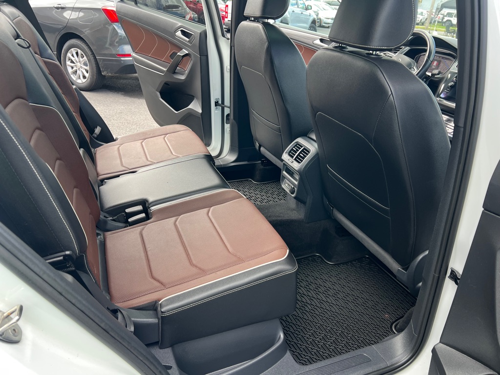 2022 Volkswagen Tiguan SEL R-LINE - Photo 13