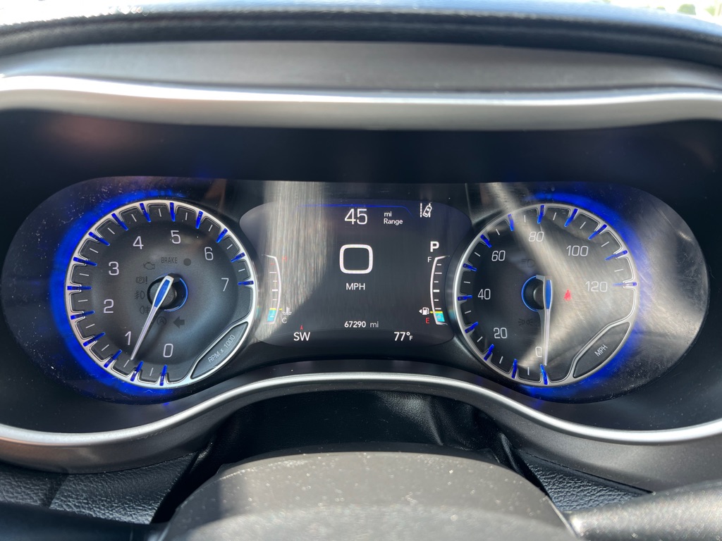 2024 Chrysler Pacifica Touring L - Photo 14