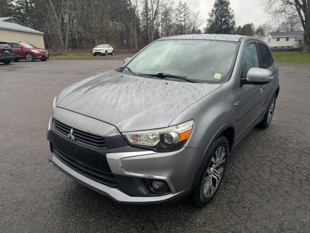 2017 Mitsubishi Outlander Sport 2.4 SE AWC CVT's photo