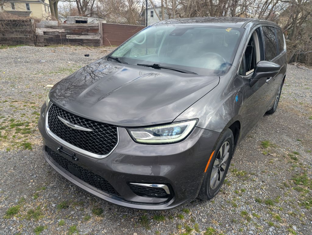 2022 Chrysler Pacifica Hybrid