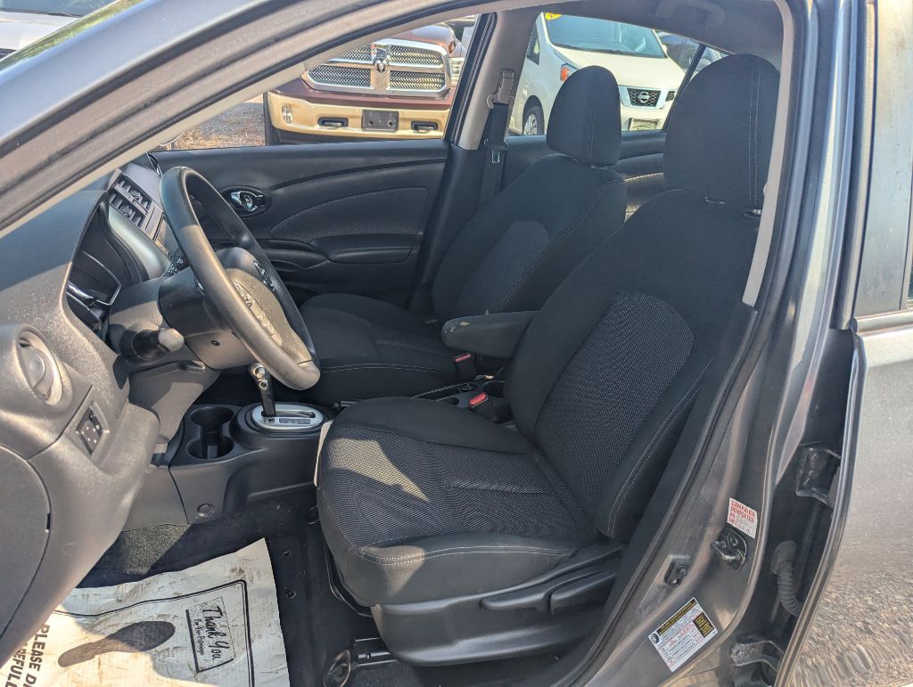 2019 Nissan VERSA