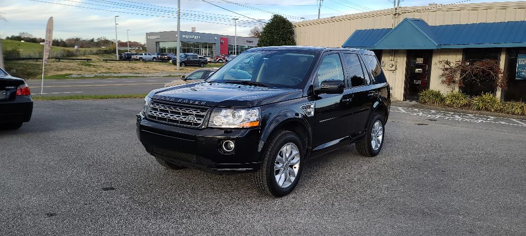 Photo 2 of this LAND ROVER LR2