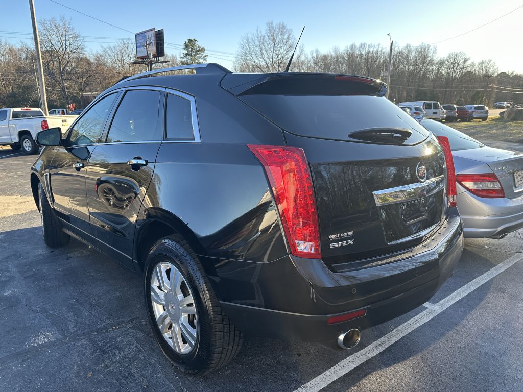 Photo 3 of this CADILLAC SRX