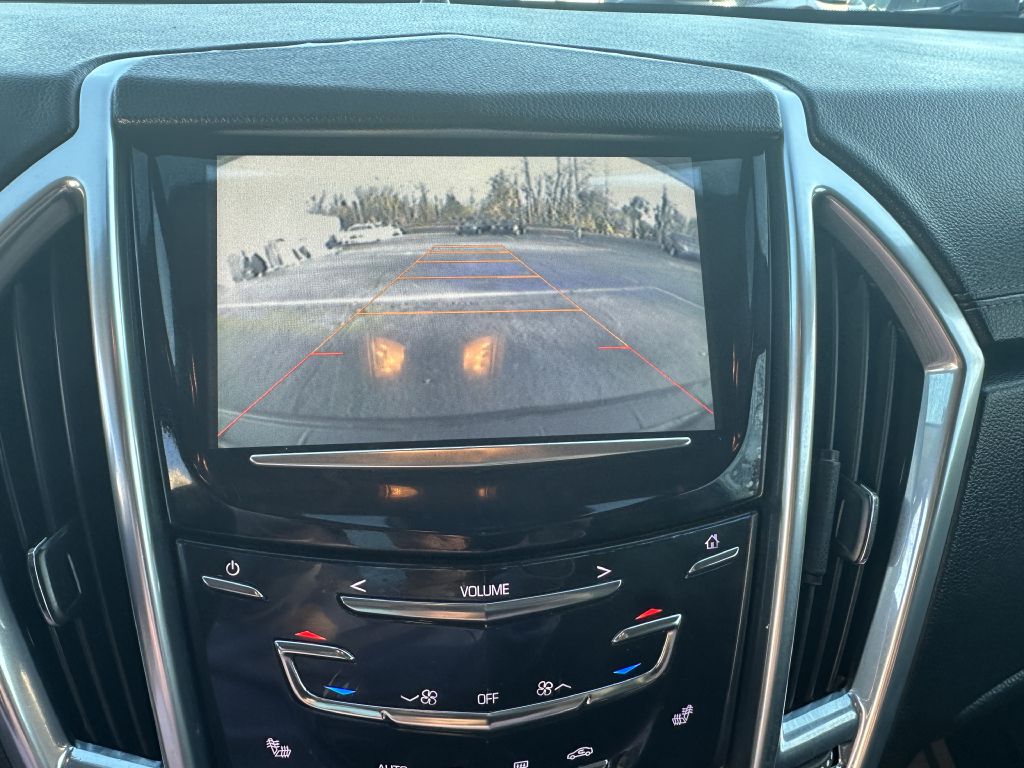 Photo 16 of this CADILLAC SRX