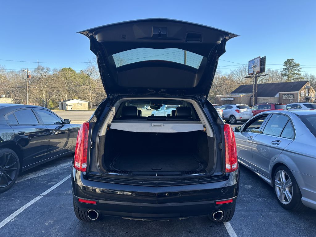 Photo 29 of this CADILLAC SRX