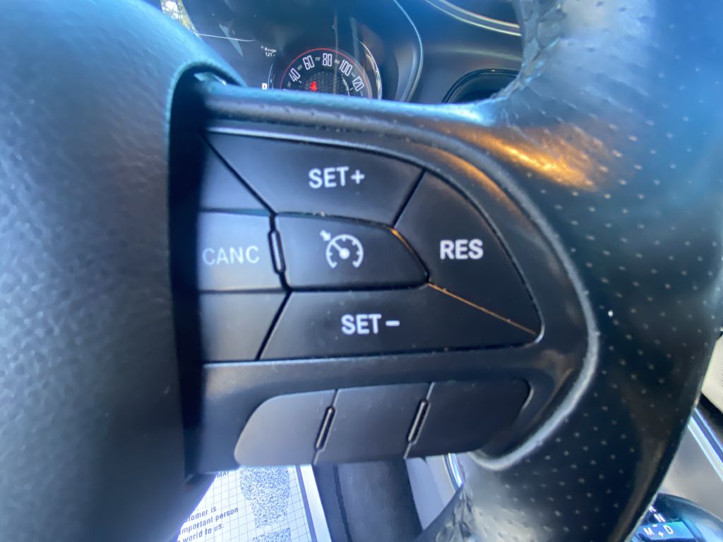 Photo 14 of this DODGE CHALLENGER
