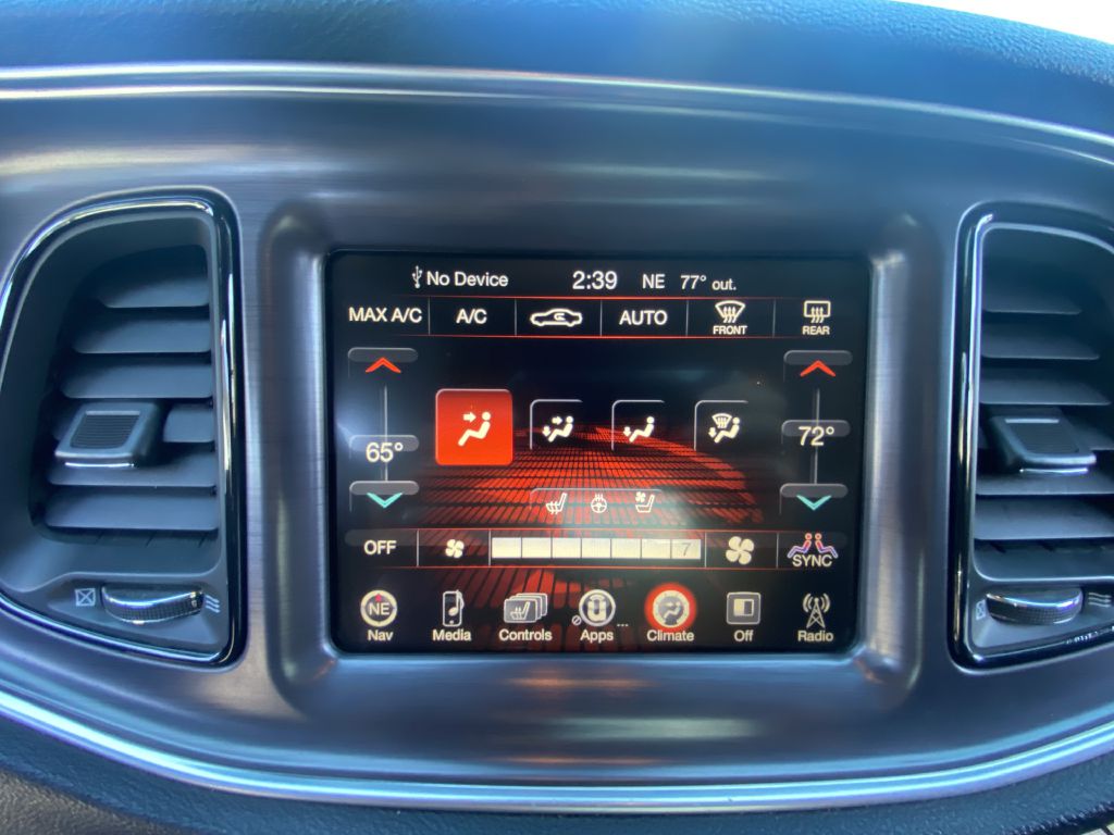 Photo 22 of this DODGE CHALLENGER