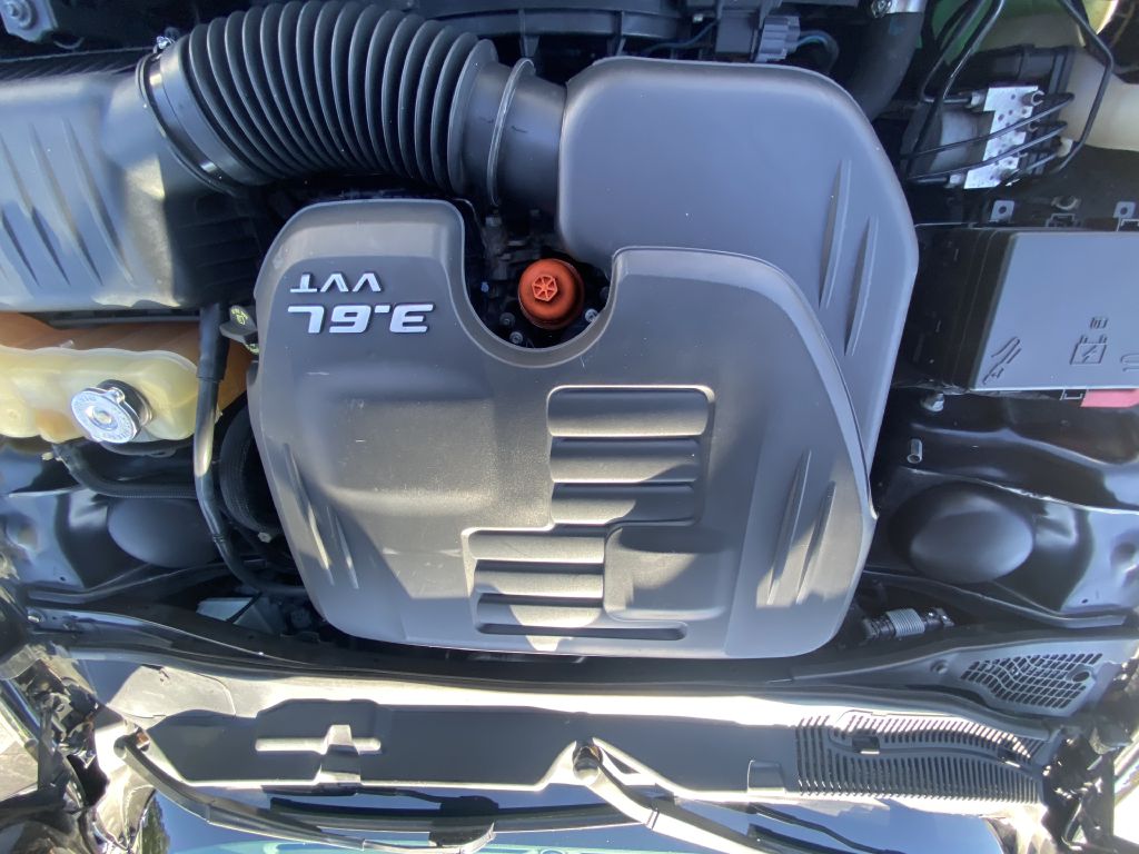 Photo 34 of this DODGE CHALLENGER