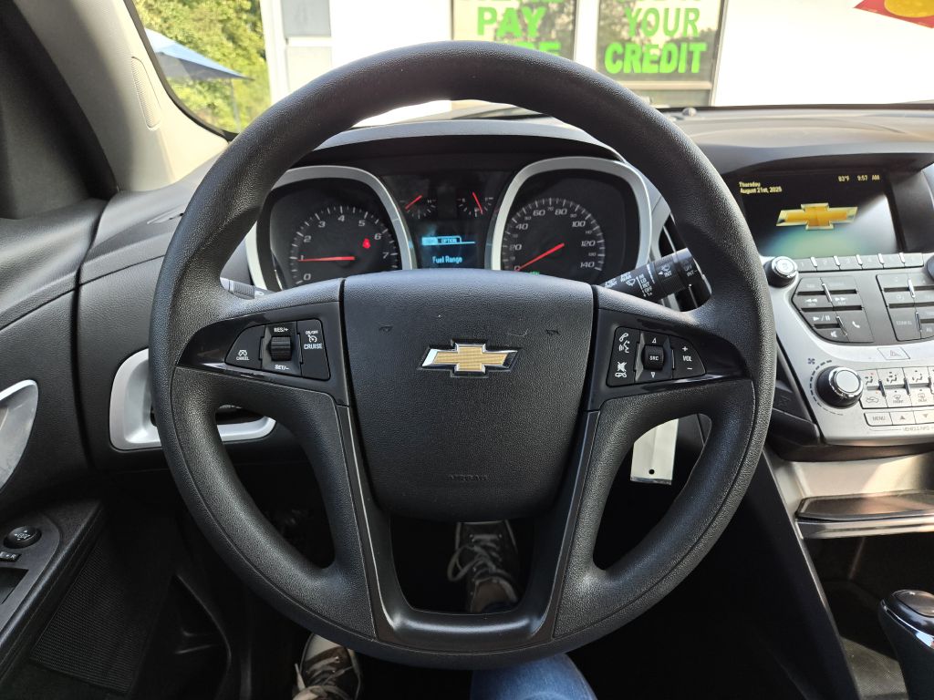 Photo 12 of this CHEVROLET EQUINOX