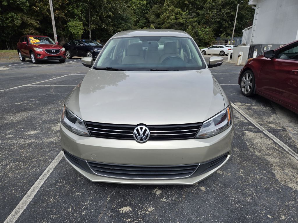Photo 3 of this VOLKSWAGEN JETTA