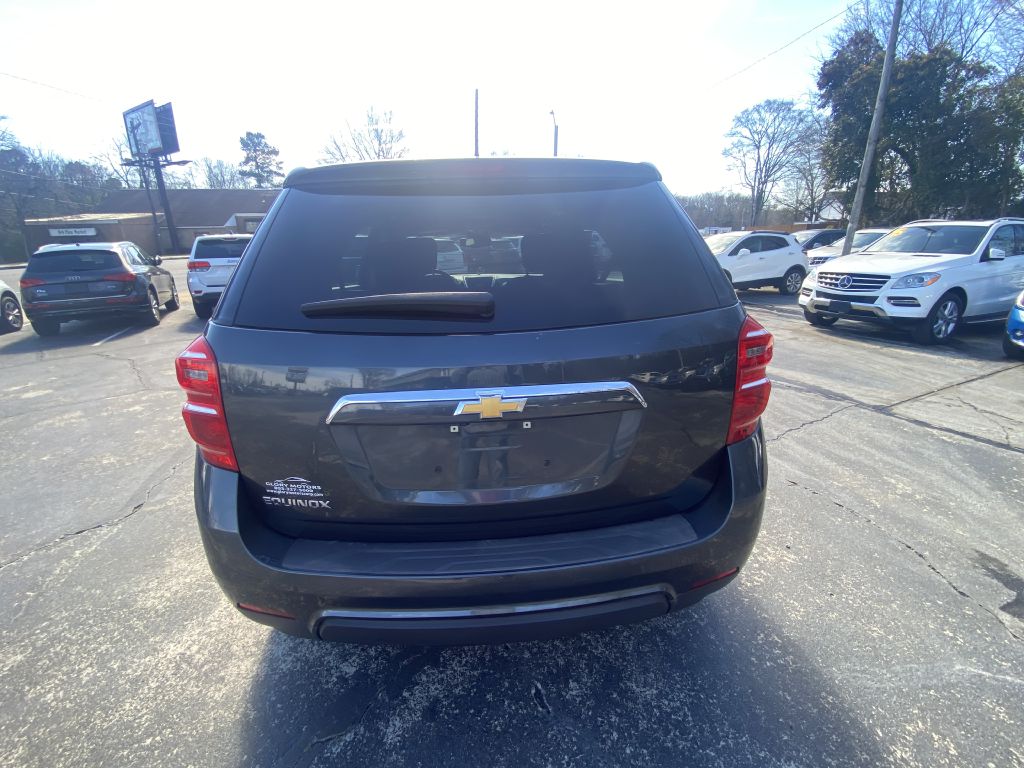 Photo 6 of this CHEVROLET EQUINOX