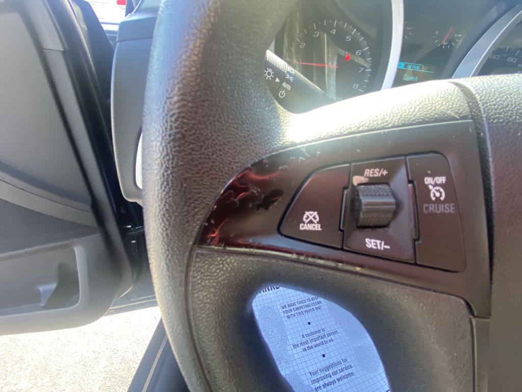 Photo 13 of this CHEVROLET EQUINOX