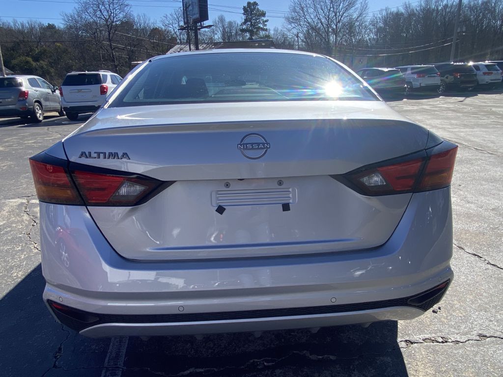 Photo 4 of this NISSAN ALTIMA