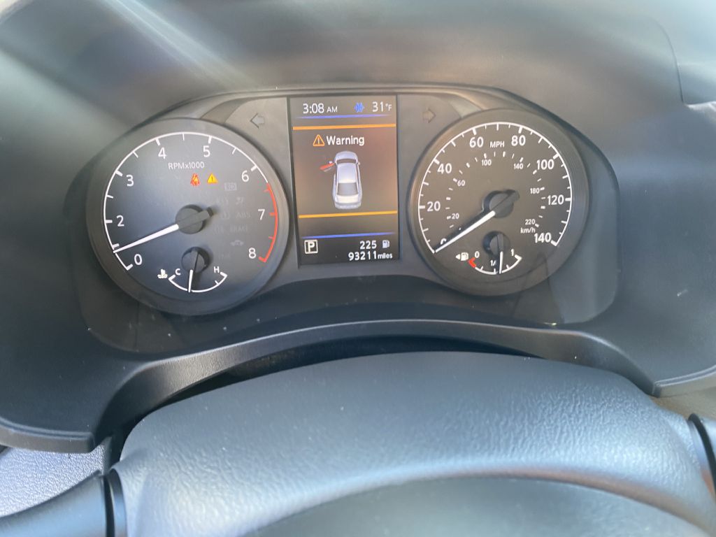 Photo 8 of this NISSAN ALTIMA