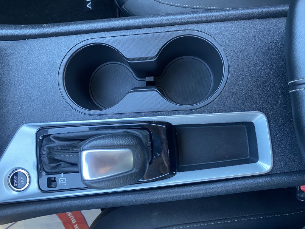 Photo 16 of this NISSAN ALTIMA