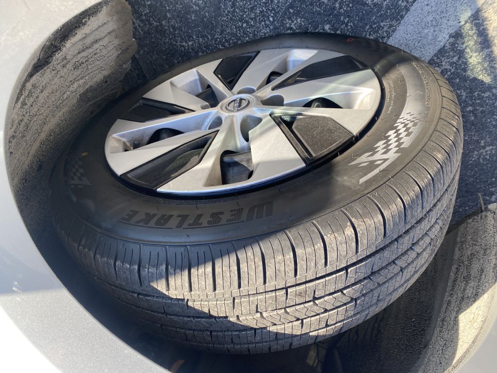 Photo 21 of this NISSAN ALTIMA