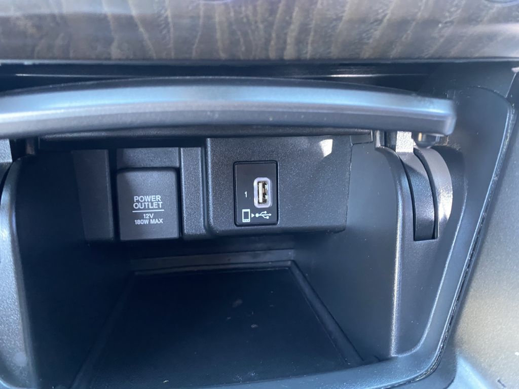 Photo 17 of this HONDA ACCORD