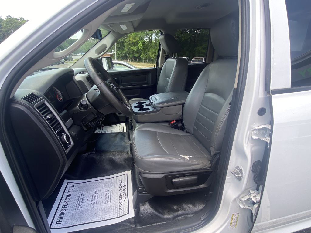 Photo 9 of this RAM 1500