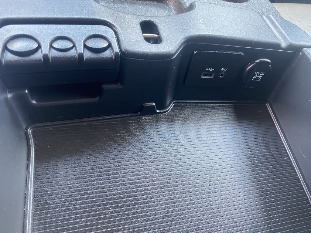 Photo 17 of this RAM 1500