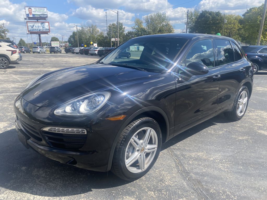 Photo 2 of this PORSCHE CAYENNE