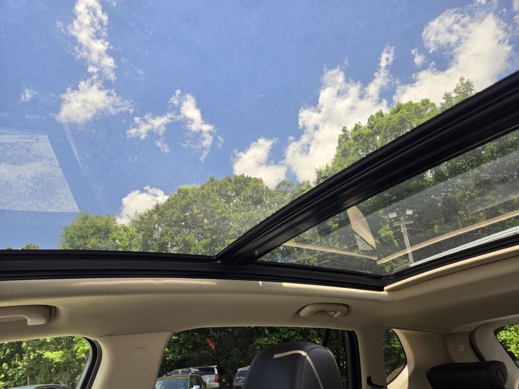 Photo 16 of this BUICK ENVISION