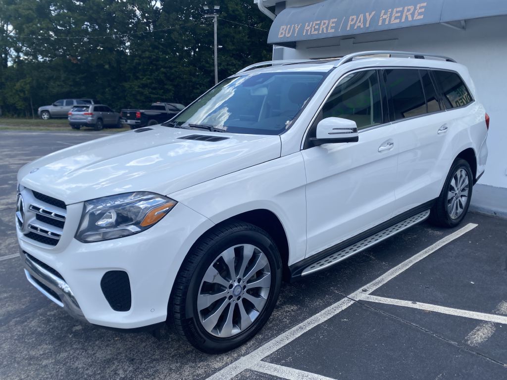 Photo 2 of this MERCEDES-BENZ GLS