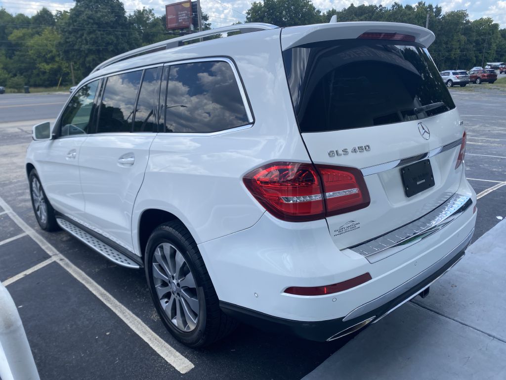 Photo 5 of this MERCEDES-BENZ GLS