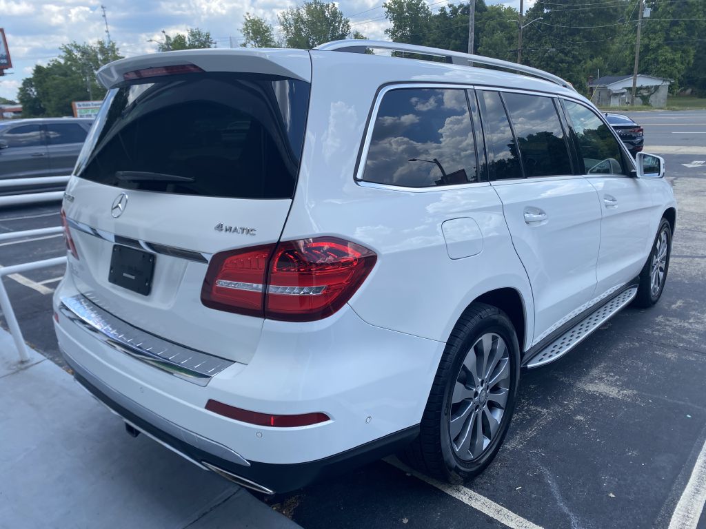 Photo 6 of this MERCEDES-BENZ GLS