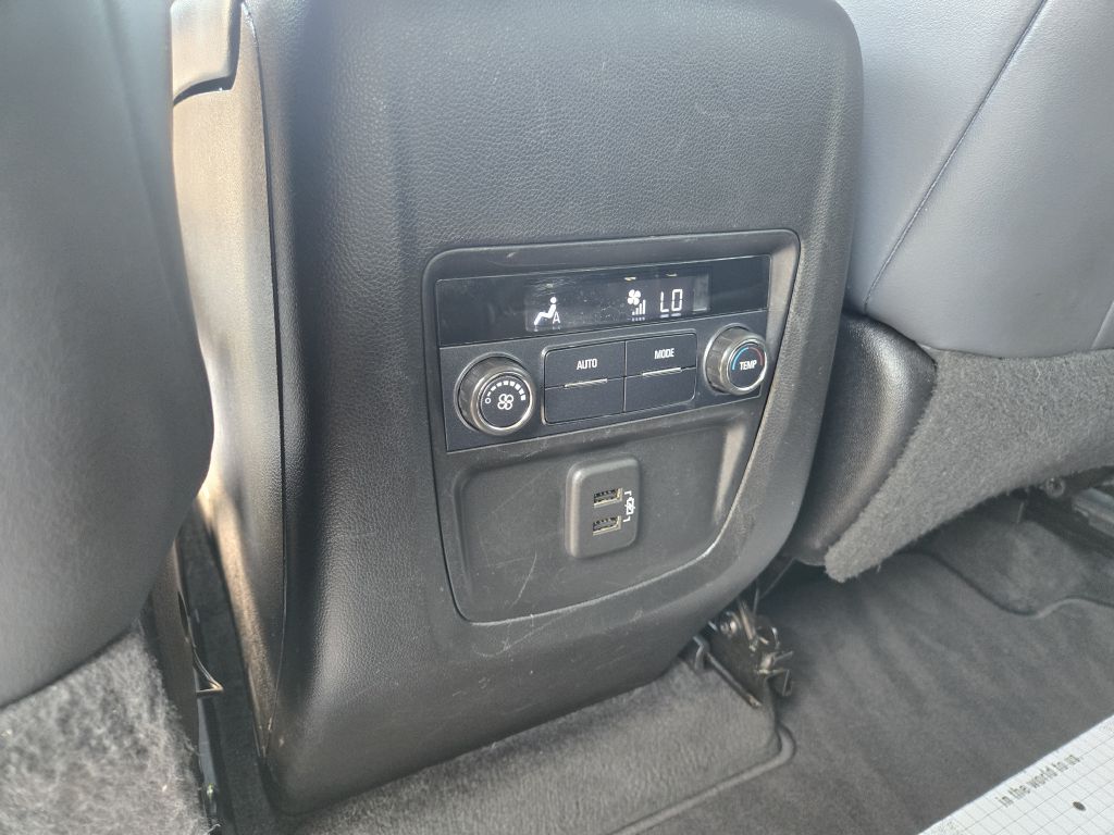 Photo 15 of this BUICK ENCLAVE