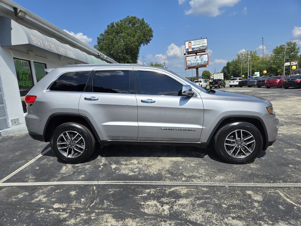 Photo 4 of this JEEP GRAND CHEROKEE