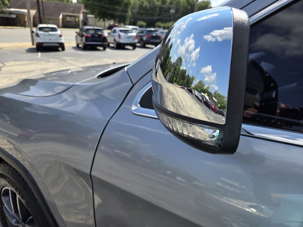 Photo 10 of this JEEP GRAND CHEROKEE