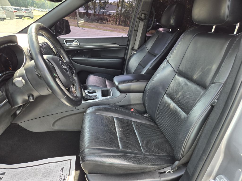 Photo 12 of this JEEP GRAND CHEROKEE
