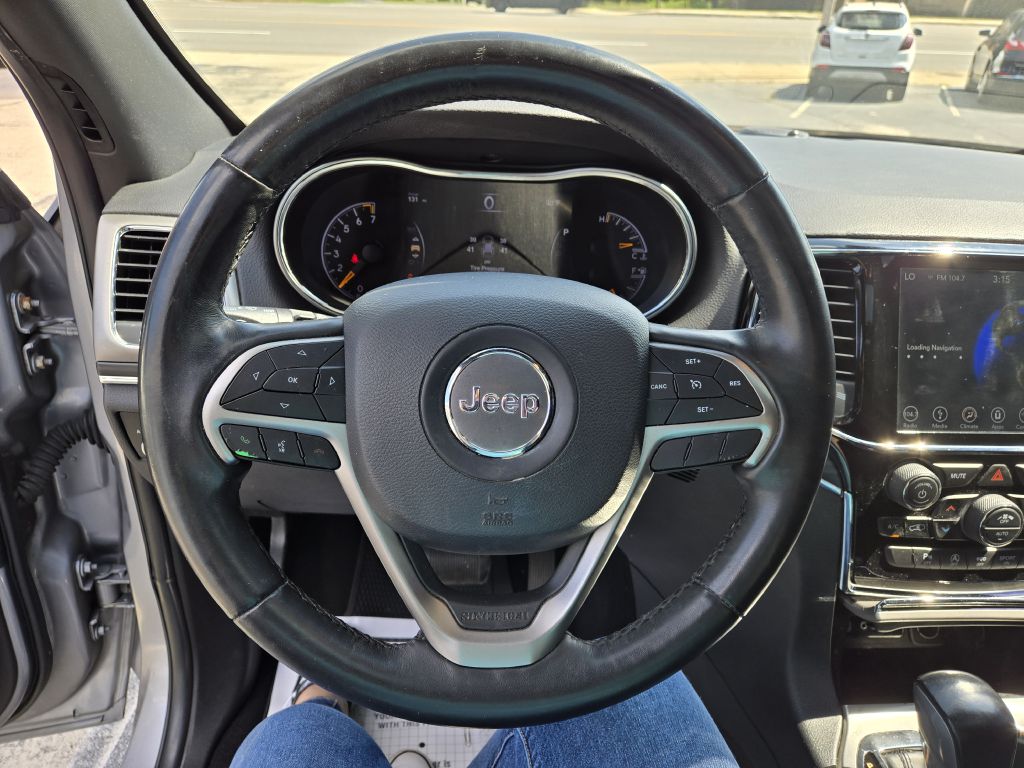 Photo 15 of this JEEP GRAND CHEROKEE