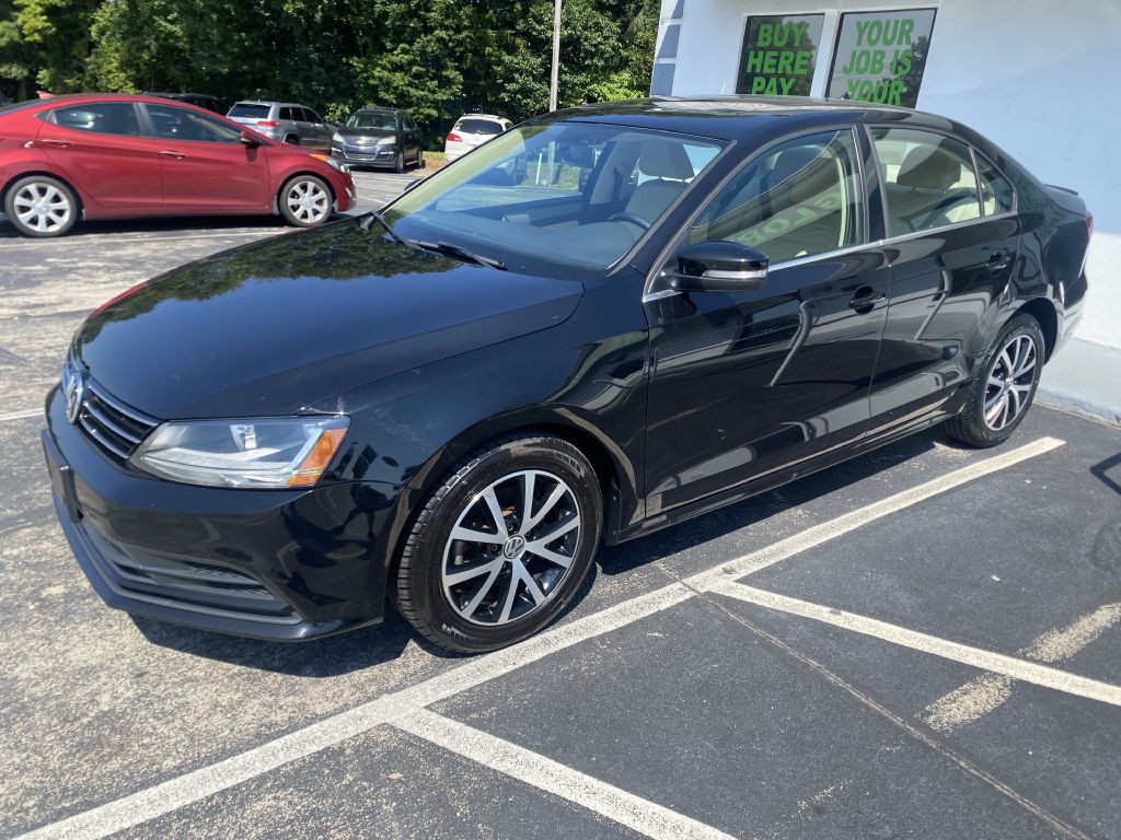 Photo 2 of this VOLKSWAGEN JETTA