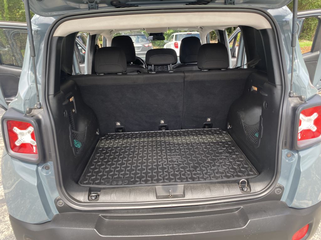 Photo 29 of this JEEP RENEGADE