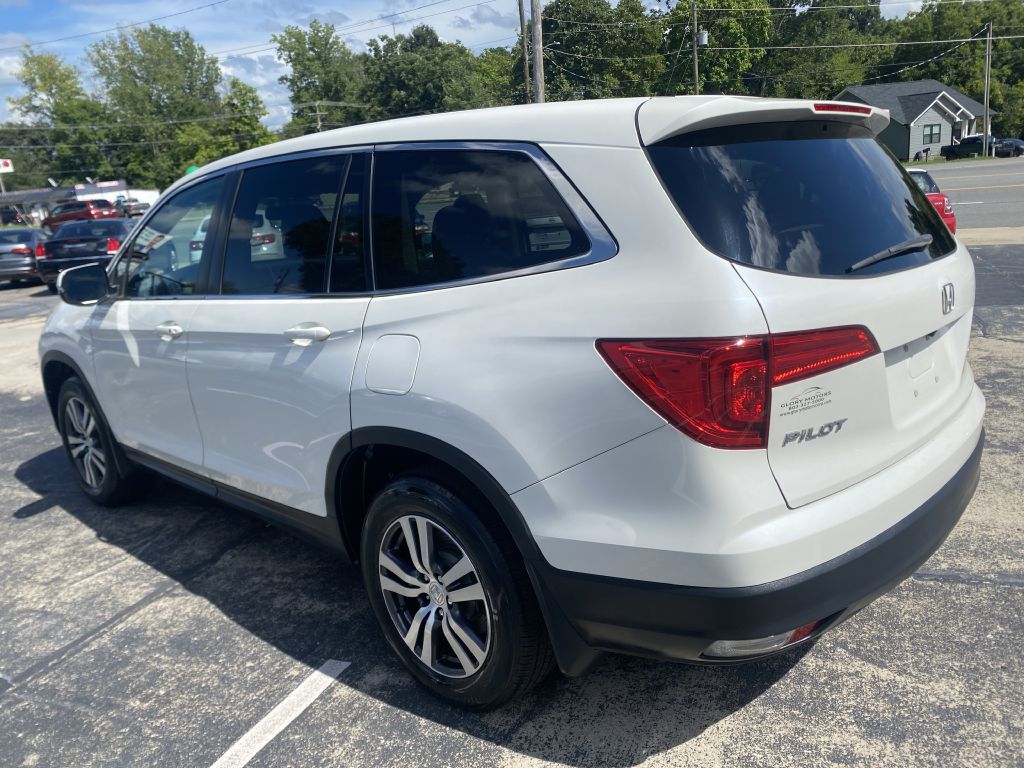 Photo 3 of this HONDA PILOT