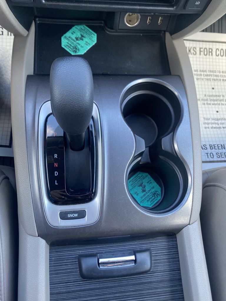 Photo 16 of this HONDA PILOT