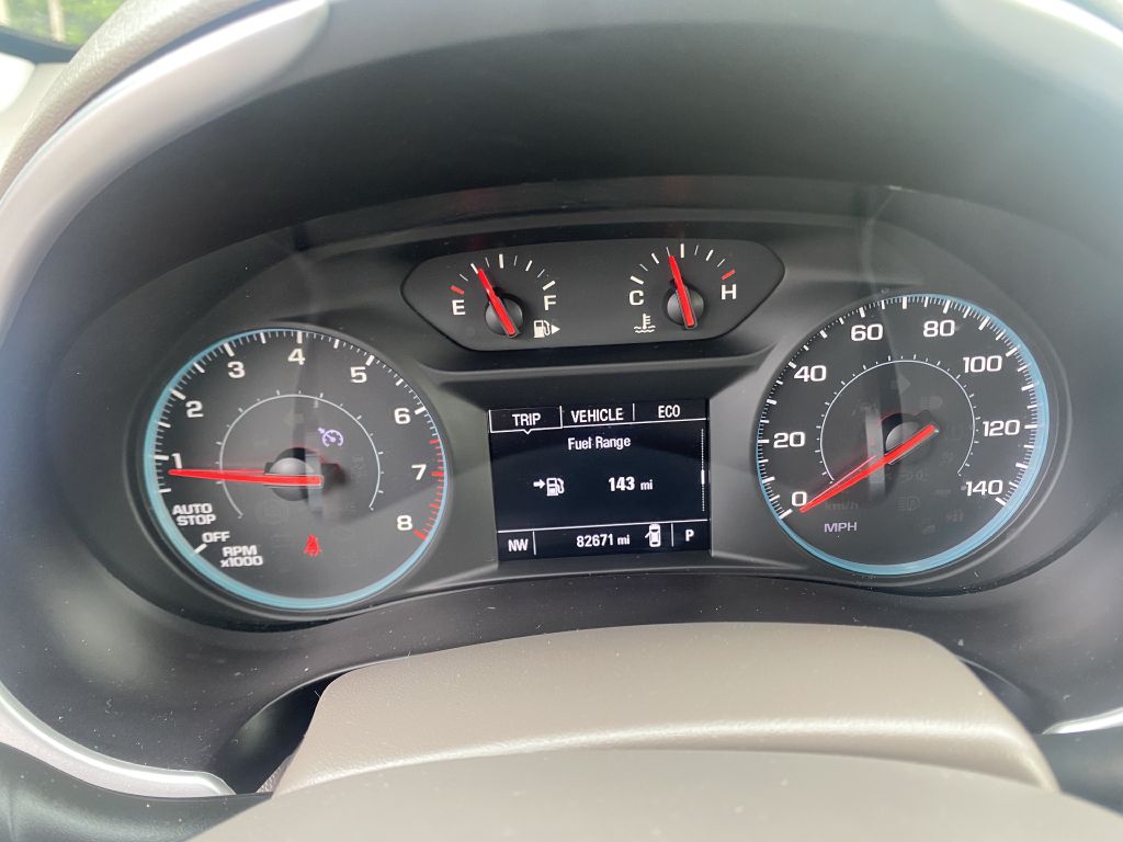 Photo 11 of this CHEVROLET MALIBU