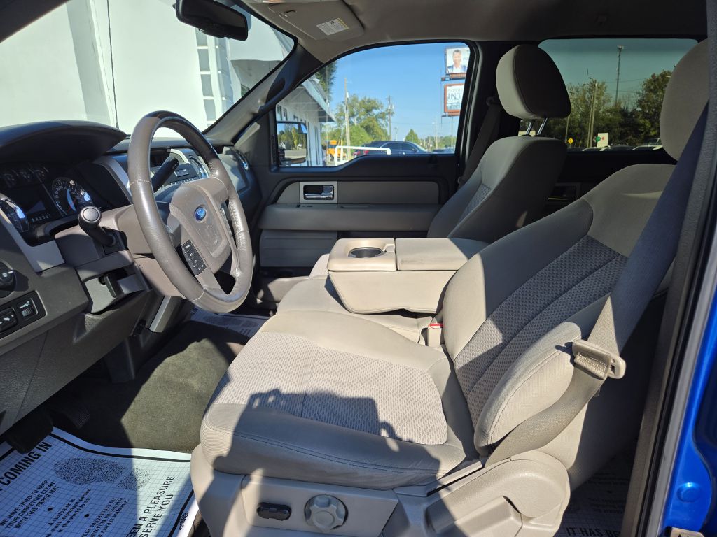 Photo 10 of this FORD F-150