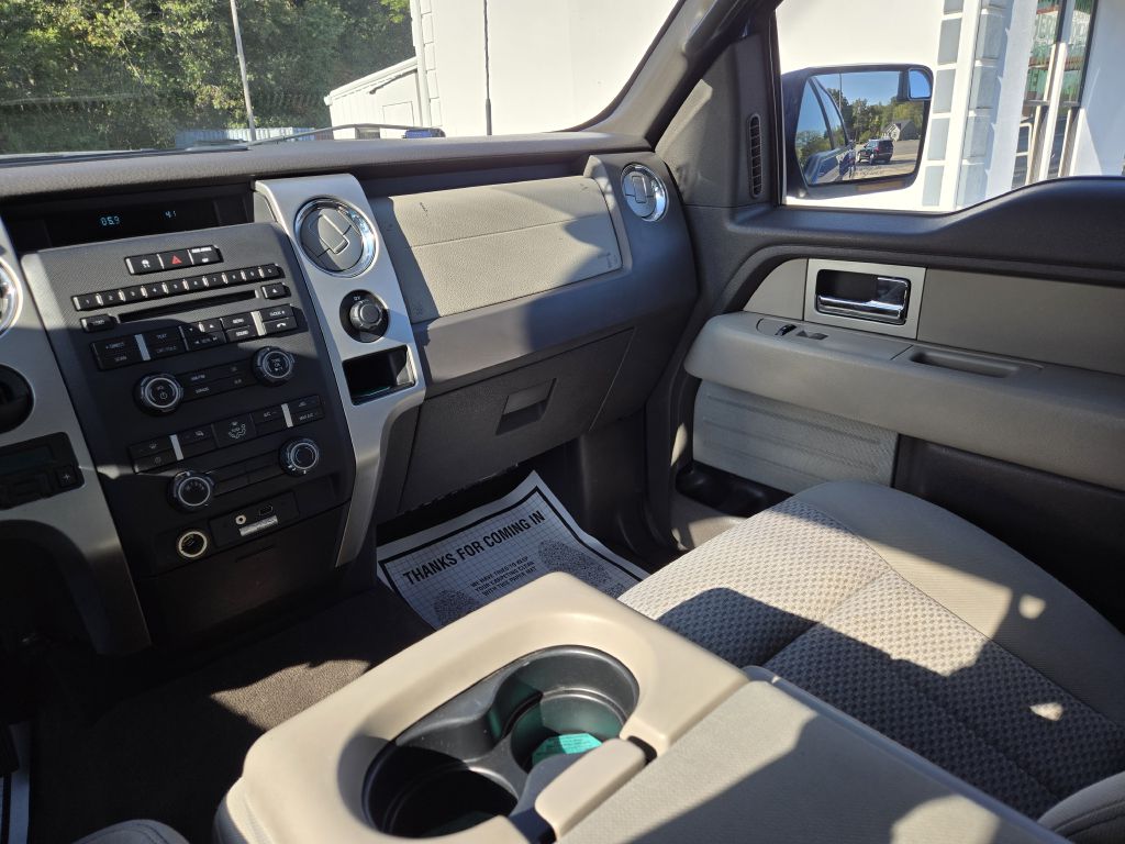 Photo 14 of this FORD F-150