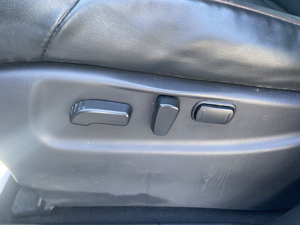 Photo 6 of this NISSAN ARMADA