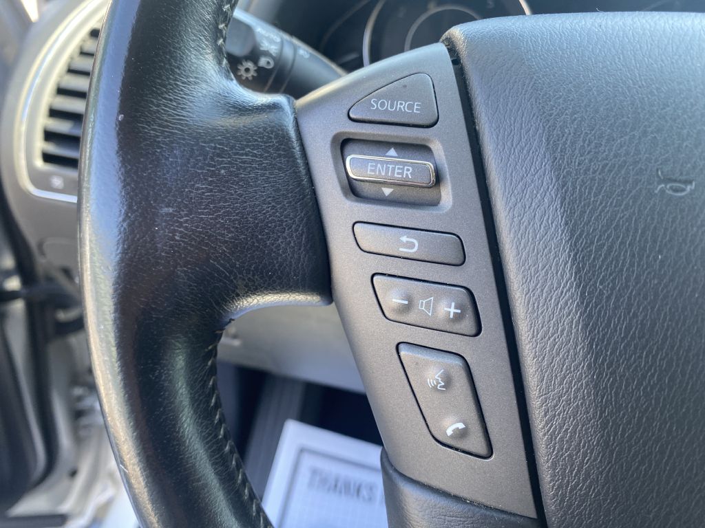 Photo 11 of this NISSAN ARMADA