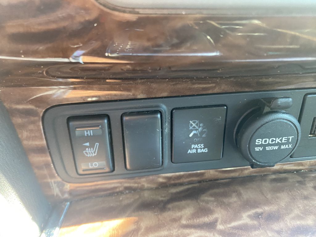 Photo 21 of this NISSAN ARMADA