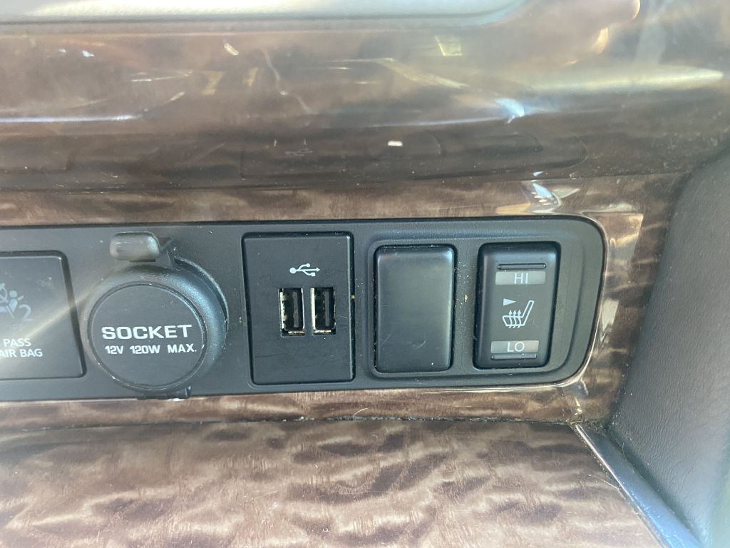 Photo 22 of this NISSAN ARMADA