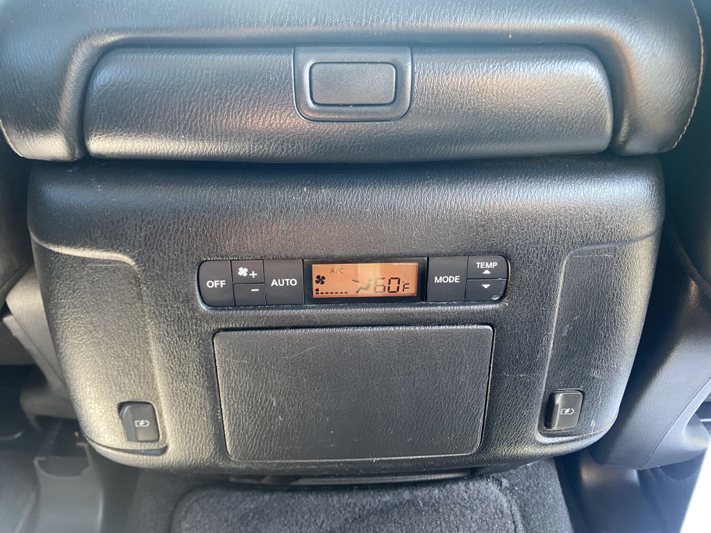 Photo 28 of this NISSAN ARMADA
