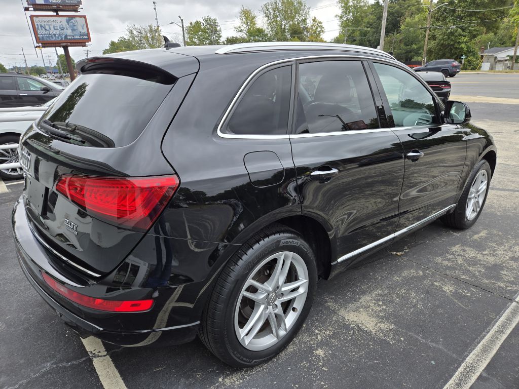 Photo 5 of this AUDI Q5