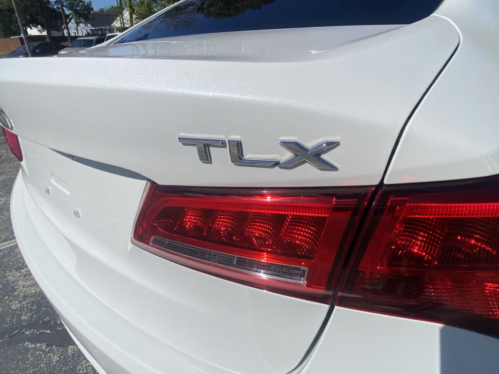 Photo 6 of this ACURA TLX