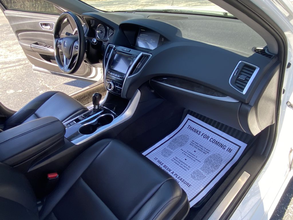 Photo 11 of this ACURA TLX